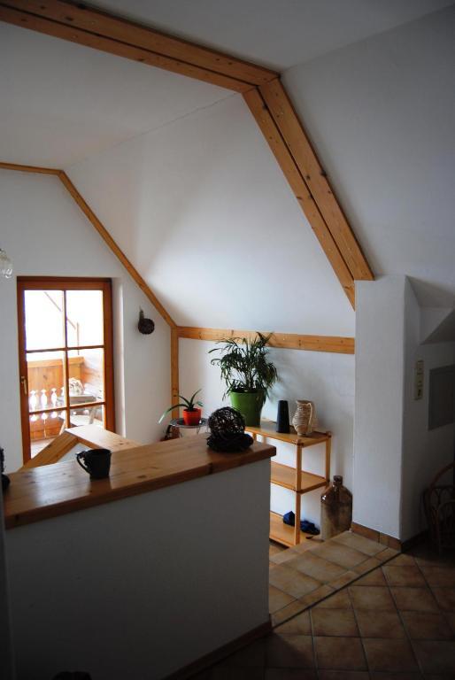 Weingut Schlafgut Genussgut Lorenz Guest House Kitzeck im Sausal Exterior foto